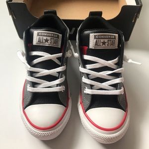 BRAND NEW in box Converse Sz 11